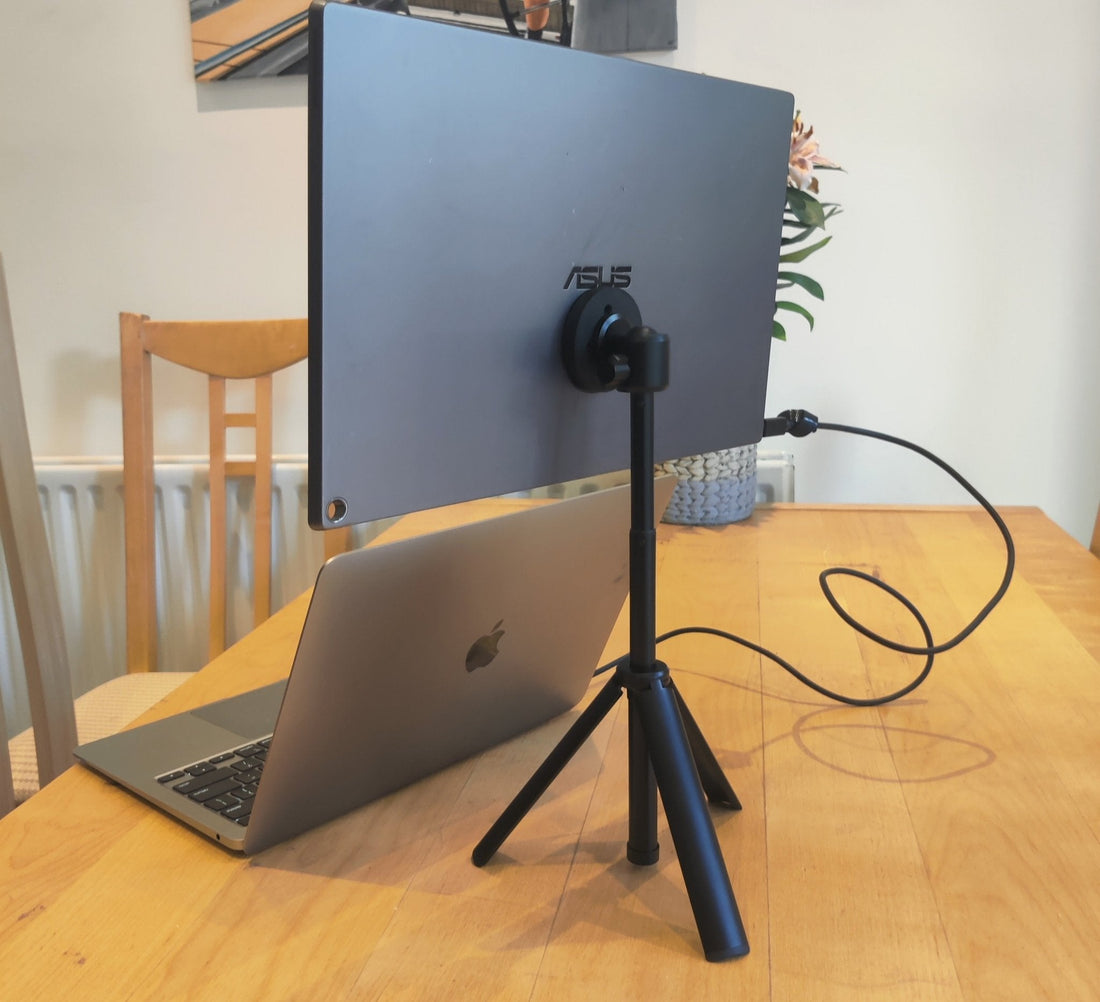 Portable Monitor Comparison: Light and Ergonomic Options - FLEXSTA